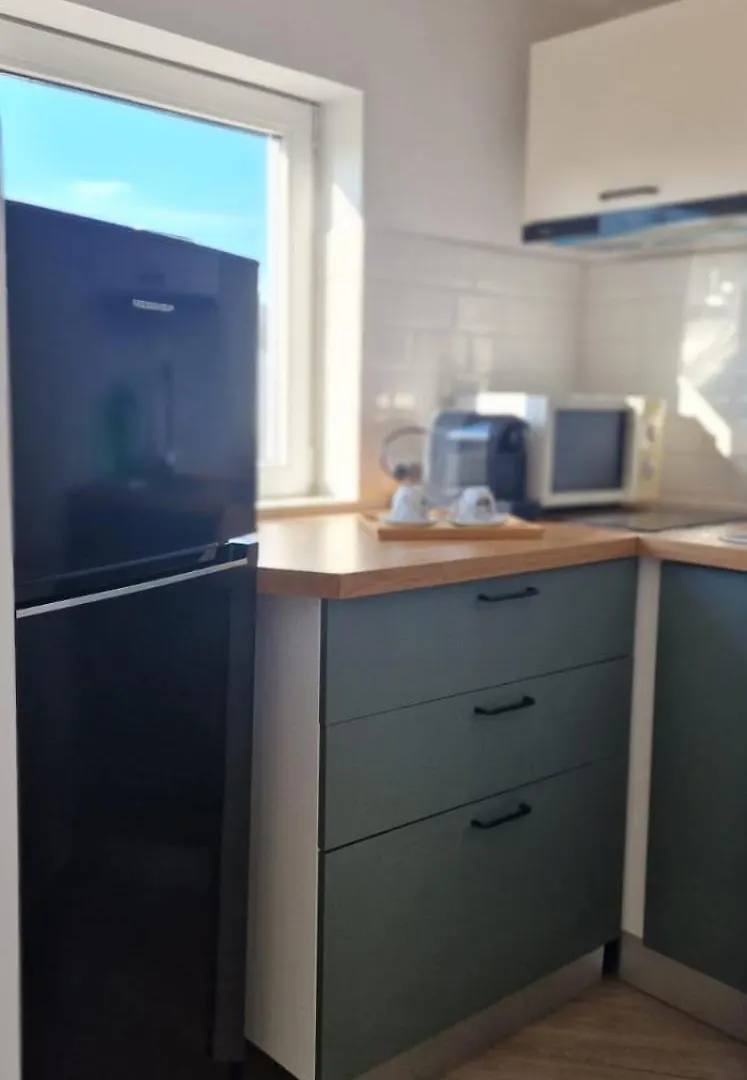 Apartament Carol - City Vibes Studio Bucureşti