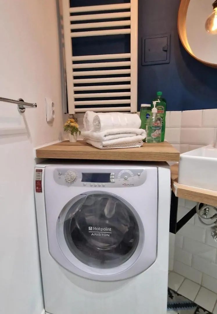 Apartament Carol - City Vibes Studio Bucureşti